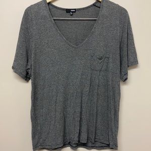Aritzia Wilfred gray short sleeved shirt